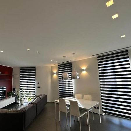 Appartement *Luxus393* Metro A 50M, Lingotto Fiere, Ospedali à Turin Extérieur photo