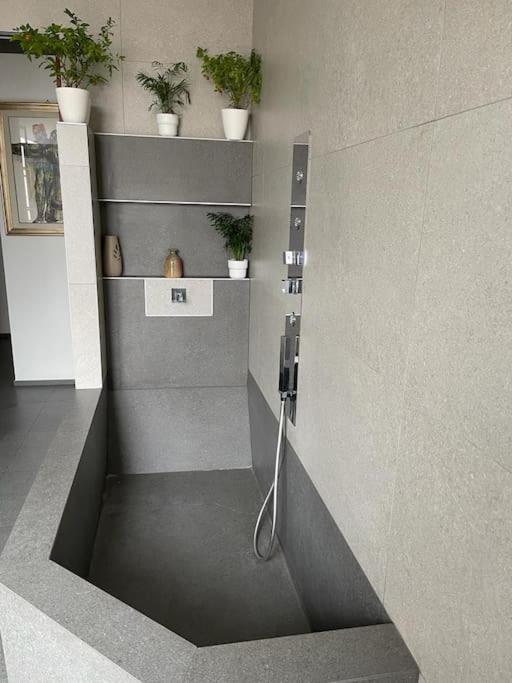 Appartement *Luxus393* Metro A 50M, Lingotto Fiere, Ospedali à Turin Extérieur photo