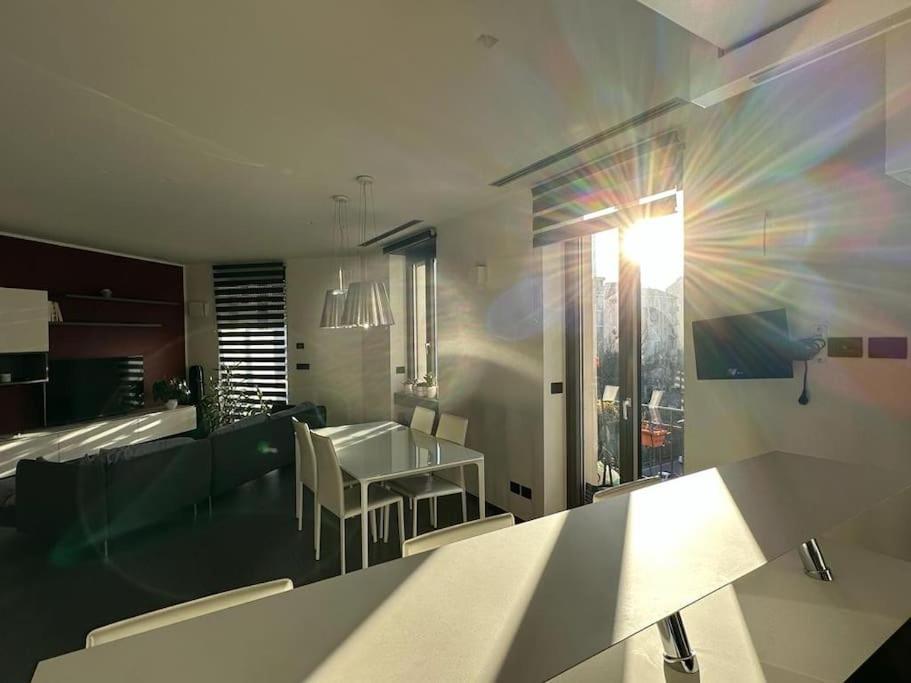 Appartement *Luxus393* Metro A 50M, Lingotto Fiere, Ospedali à Turin Extérieur photo